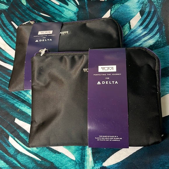 Delta Bags 2 Tumi For Delta Travel Bags With Travel Sized Items